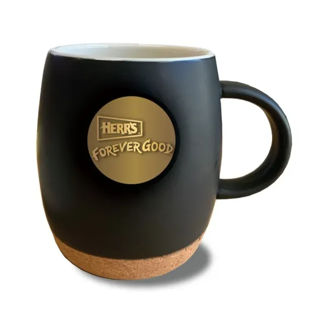 Herrs Black Cork Based Barrel Mug mugg svart korkbotten